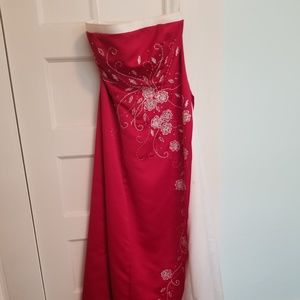 Niki Livas Formal Prom Dress